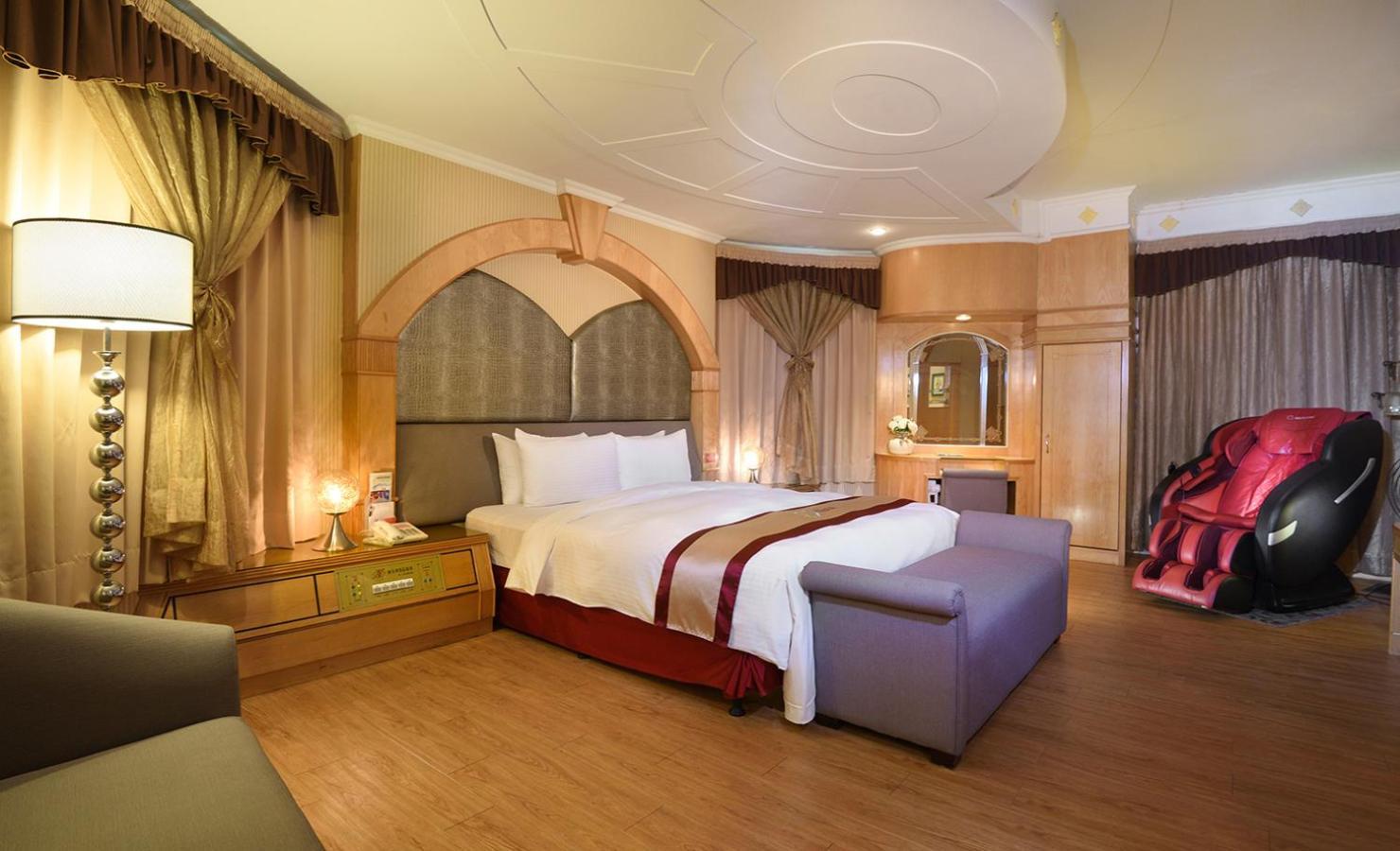 טאינאן Natoli Motel מראה חיצוני תמונה
